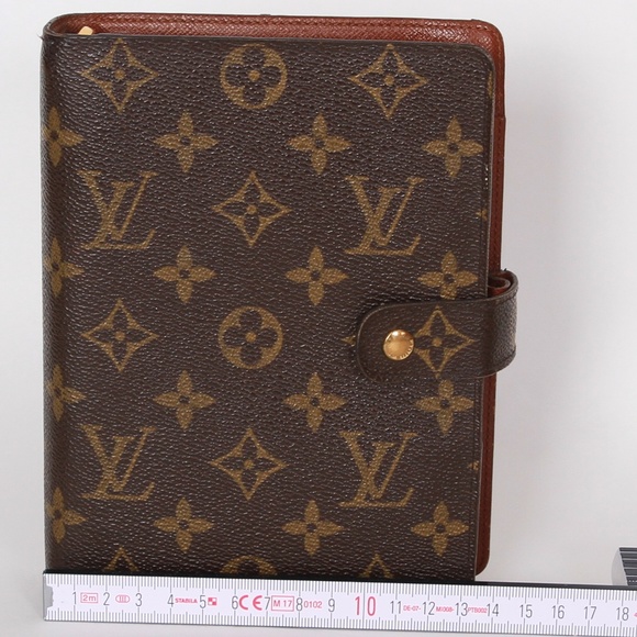 [SOLD]Louis Vuitton Monogram Agenda Cover - Picture 7 of 8